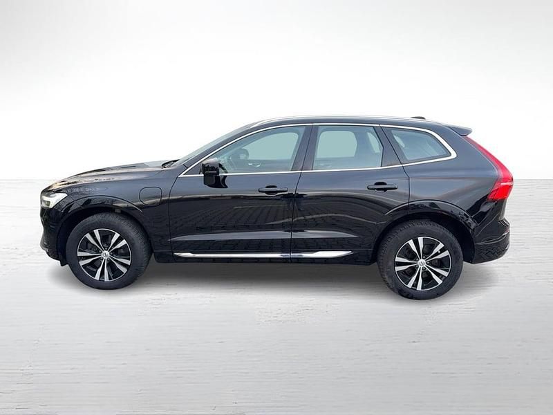 Second-hand Volvo XC60 Inscription 253 CP (186 kW) 2021 Negru  normal SUV