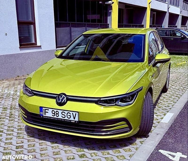 Culoaregalbeuriu Utilizat 2024 VW Golf VIII Style | 26.000 EUR (Preț OK) - Imagine 1/4