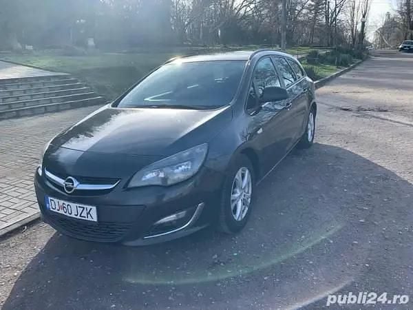 Utilizat 2013 Opel Astra Break | 4.150 EUR (Preț OK) - Imagine 1/4