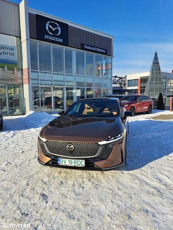 Culoaremaro Nouă 2025 Mazda 6e Takumi-Line Berlinǎ | 39.906 EUR - Imagine 1/4