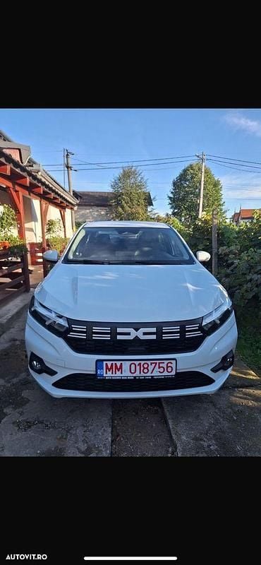 Culoarealb Nouă 2025 Dacia Logan Berlinǎ | 13.500 EUR (Preț OK) - Imagine 1/4