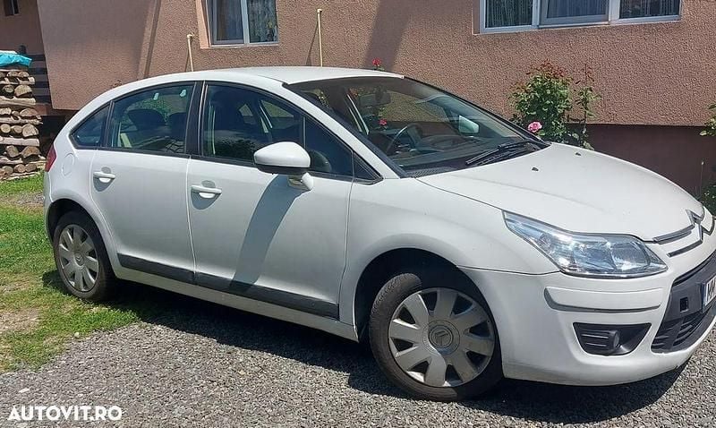 Alb Utilizat 2010 Citroën C4 Monovolum | 3.650 EUR (Puțin scump) - Imagine 1/4