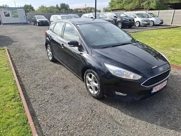 Culoarenegru Utilizat 2015 Ford Focus Business Edition Hatchback | 5.700 EUR (Preț bun) - Imagine 1/4