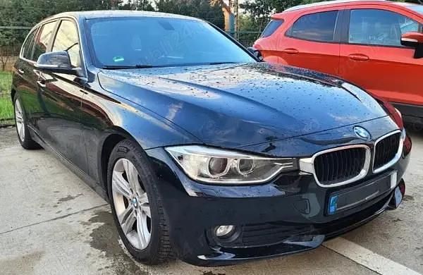 Culoarenegru Utilizat 2013 BMW 320 Efficient Dynamics Break | 7.500 EUR (Scump) - Imagine 1/4