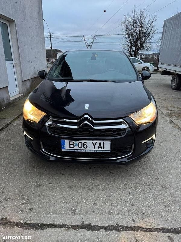 Second-hand Citroën DS4 Sport Chic 200 CP (147 kW) 2013 Culoarenegru Hatchback
