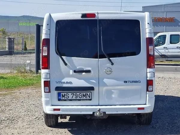 Second-hand Opel Vivaro 125 CP (91 kW) 2017 Alb Monovolum