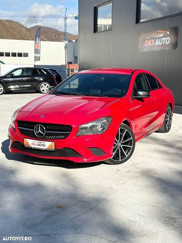 Culoarerosu Utilizat 2015 Mercedes CLA180 Berlinǎ | 12.990 EUR (Preț OK) - Imagine 1/4