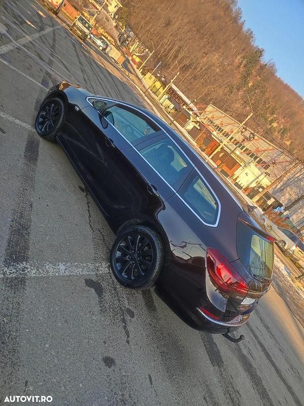 Second-hand Opel Astra Selection 136 CP (100 kW) 2014 Culoarealte culori Break