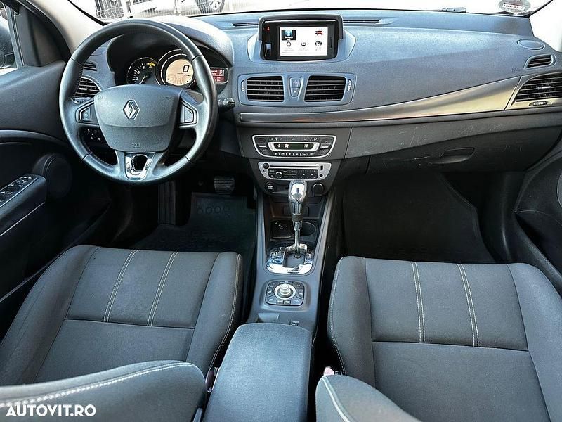 Second-hand Renault Mégane GrandTour Dynamique 110 CP (80 kW) 2014 Culoarenegru Break