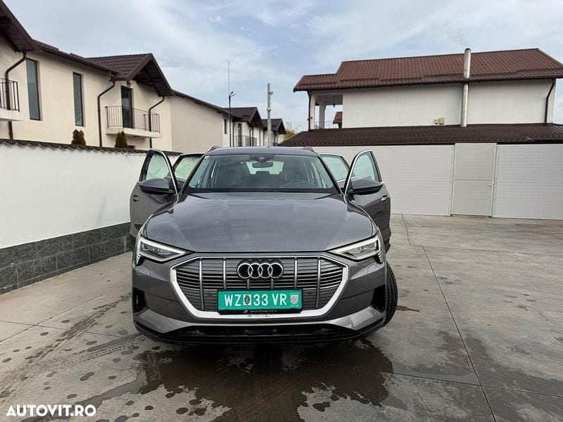 Second-hand Audi e-tron Advanced 300 kW (408 CP) 2021 Culoaregri SUV