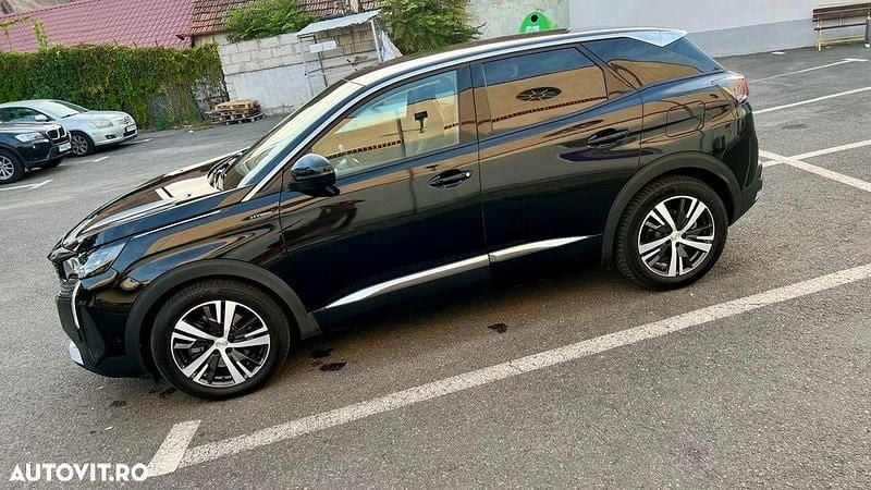 Negru Utilizat 2021 Peugeot 3008 Allure SUV | 17.500 EUR (Super Preț) - Imagine 1/4