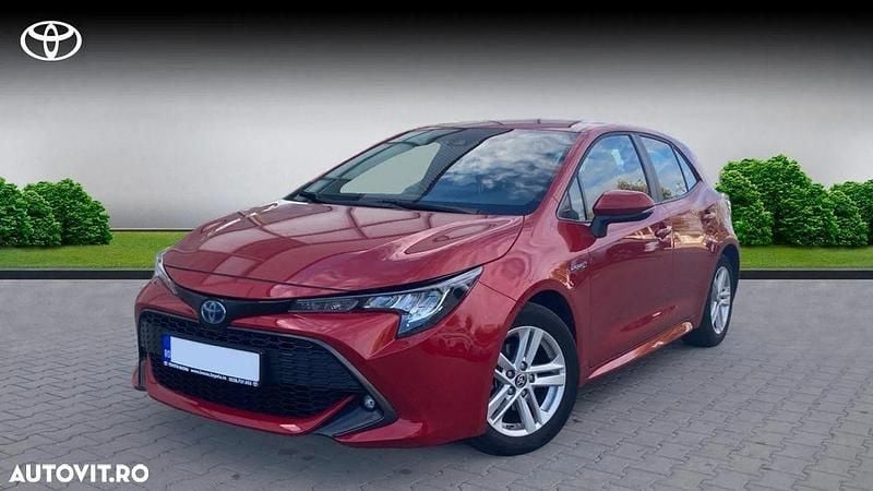 Culoarerosu Utilizat 2021 Toyota Corolla Hatchback | 20.400 EUR (Preț OK) - Imagine 1/4