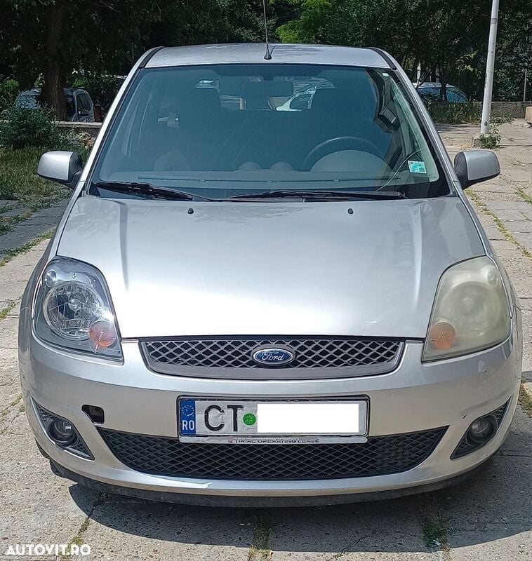 Argint Utilizat 2007 Ford Fiesta Ghia Hatchback | 2.090 EUR (Preț OK) - Imagine 1/4