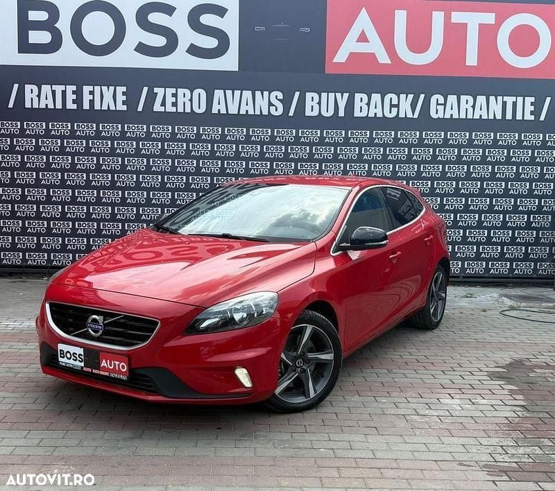 Rosu Utilizat 2016 Volvo V40 Break | 9.990 EUR (Preț OK) - Imagine 1/4