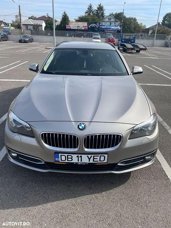 Culoaregri Utilizat 2015 BMW 520 Luxury Line Break | 13.500 EUR (Super Preț) - Imagine 1/4
