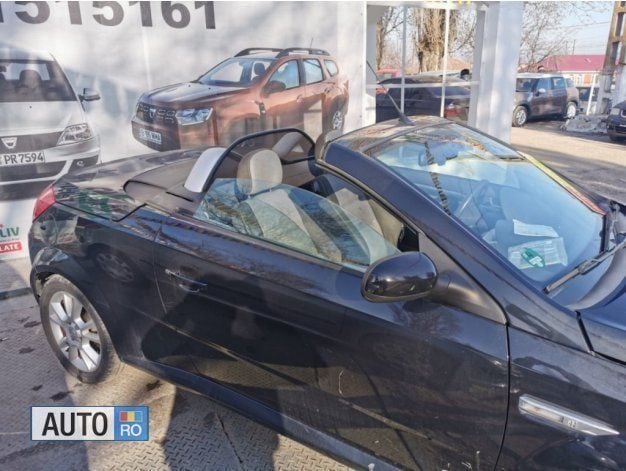 Second-hand Opel Tigra 125 CP (91 kW) 2005 Negru metalizat Cabrio