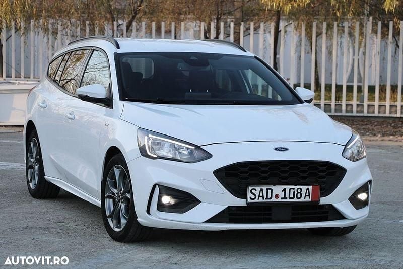 Culoarealb Utilizat 2021 Ford Focus ST-Line Break | 9.850 EUR (Super Preț) - Imagine 1/4