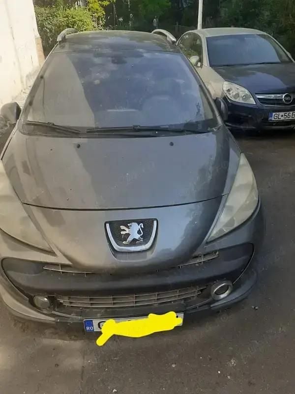 Utilizat 2008 Peugeot 207 Break | 2.000 EUR (Preț OK) - Imagine 1/4
