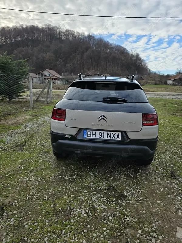 Second-hand Citroën C4 75 CP (55 kW) 2017 SUV