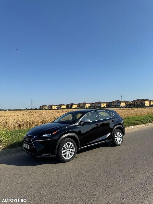 Negru Utilizat 2016 Lexus NX300h Business Edition SUV | 19.700 EUR (Preț bun) - Imagine 1/4