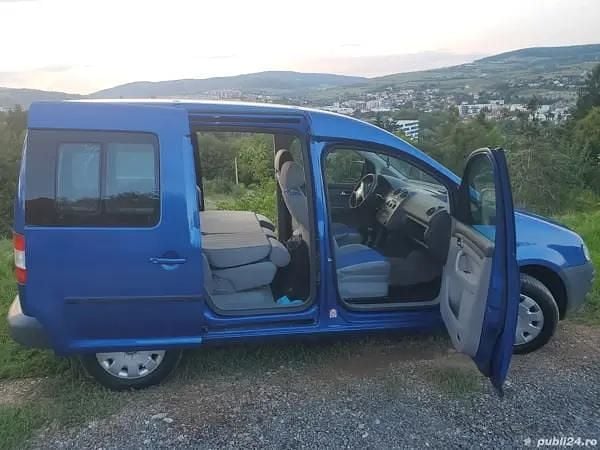 Second-hand VW Caddy Life 102 CP (75 kW) 2006 Albastru Monovolum