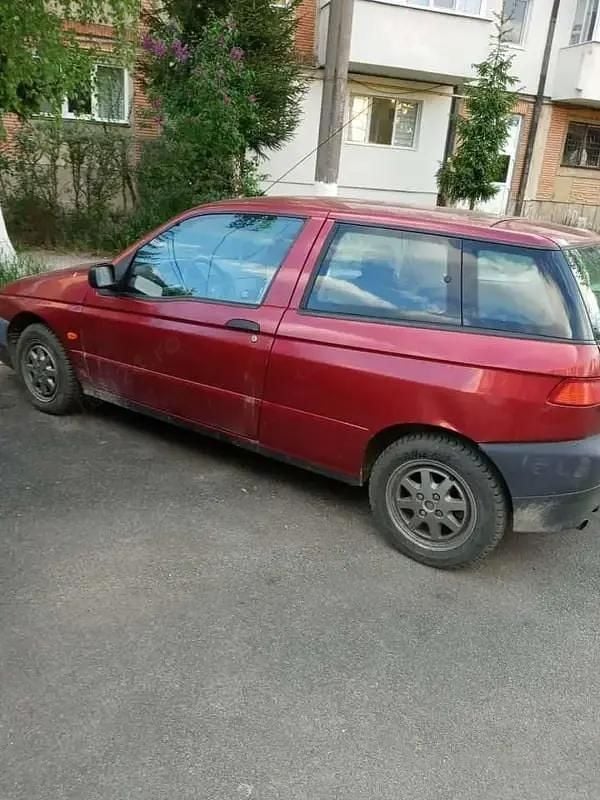 Second-hand Alfa Romeo 145 66 CP (48 kW) 1995 Hatchback