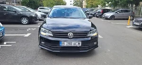 Negru Utilizat 2017 VW Jetta Comfortline Berlinǎ | 7.200 EUR (Preț OK) - Imagine 1/4