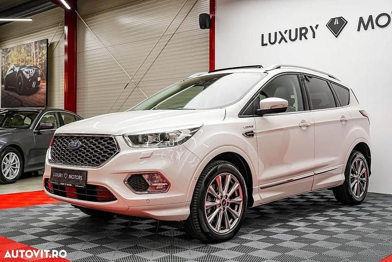 Alb Utilizat 2017 Ford Kuga Vignale SUV | 17.490 EUR (Scump) - Imagine 1/4