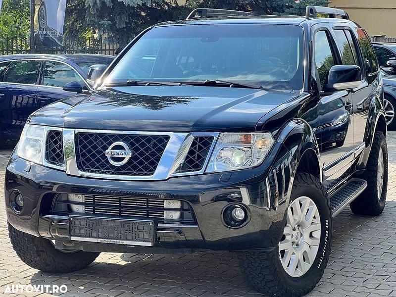 Culoarenegru Utilizat 2012 Nissan Pathfinder SUV | 17.787 EUR - Imagine 1/4