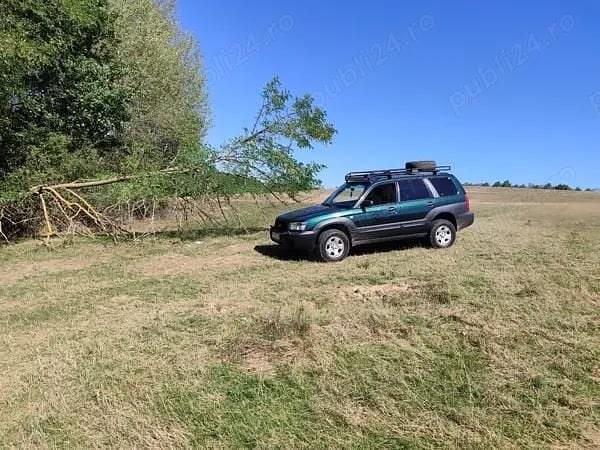 Utilizat 2005 Subaru Forester SUV | 1.600 EUR - Imagine 1/4