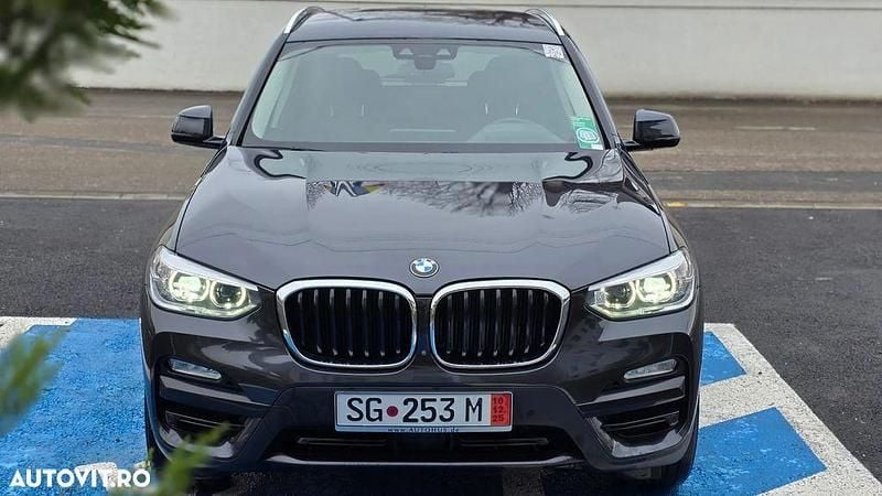 Culoaregri Utilizat 2019 BMW X3 Advantage SUV | 26.000 EUR (Preț bun) - Imagine 1/4