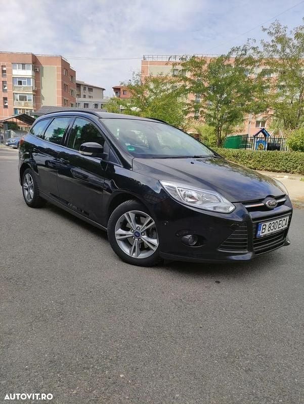 Culoarenegru Utilizat 2014 Ford Focus Break | 5.700 EUR (Super Preț) - Imagine 1/4