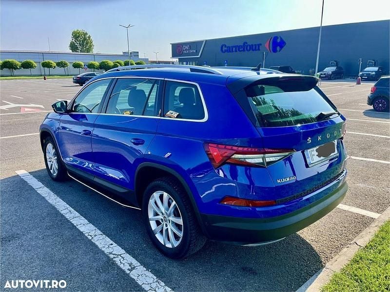 Culoarealbastru Utilizat 2023 Skoda Kodiaq Style SUV | 27.350 EUR - Imagine 1/4