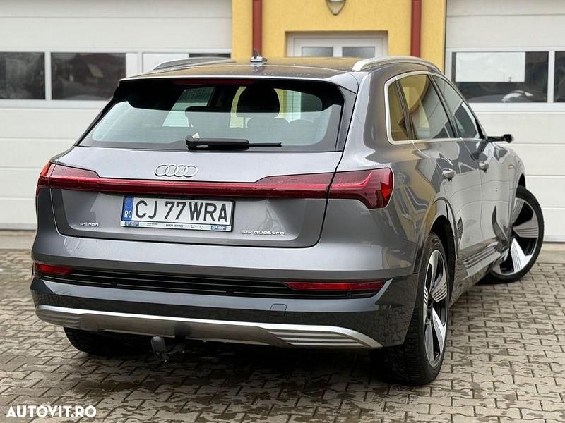 Second-hand Audi e-tron Comfort 300 kW (408 CP) 2019 Culoaregri SUV