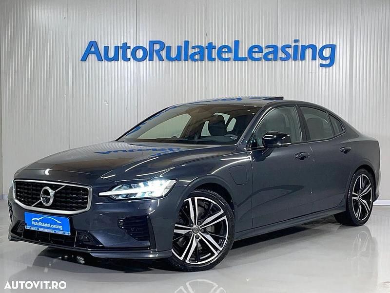 Culoaregri Utilizat 2020 Volvo S60 R-Design Berlinǎ | 34.990 EUR - Imagine 1/4