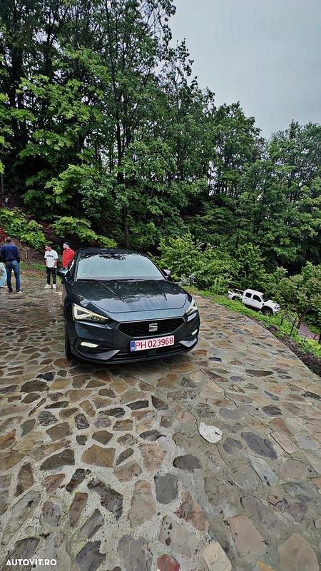 Gri Utilizat 2020 Seat Leon FR Hatchback | 13.900 EUR (Puțin scump) - Imagine 1/4