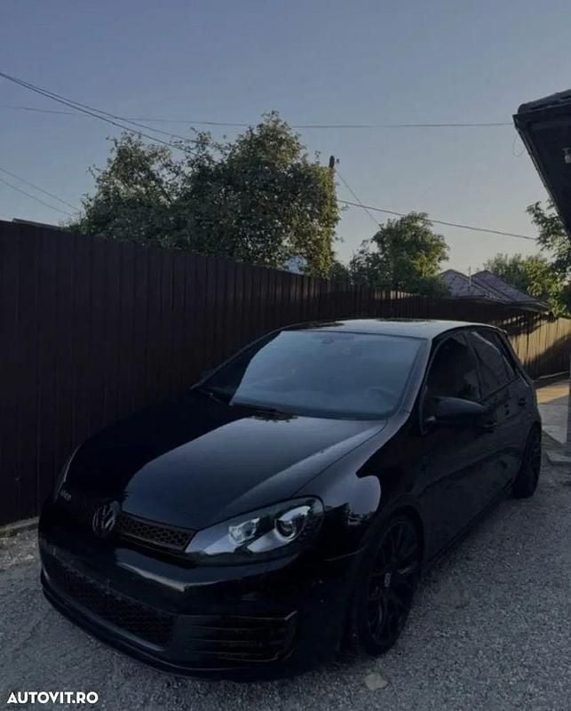 Culoarenegru Utilizat 2010 VW Golf VI Highline Hatchback | 6.400 EUR (Scump) - Imagine 1/4