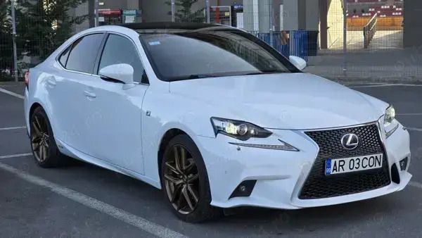 Utilizat 2014 Lexus IS300h Sport Line Berlinǎ | 18.500 EUR - Imagine 1/4