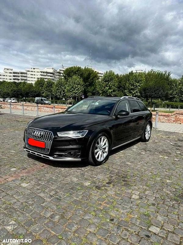 Second-hand Audi A6 Allroad Sport 320 CP (235 kW) 2015 Culoaremaro Break