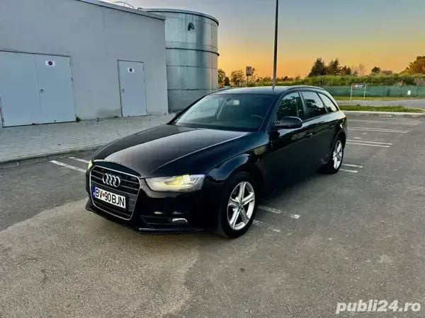 Negru Utilizat 2013 Audi A4 Break | 8.800 EUR (Preț OK) - Imagine 1/4