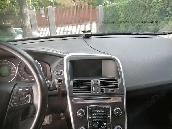 Second-hand Volvo XC60 163 CP (119 kW) 2013 Negru SUV