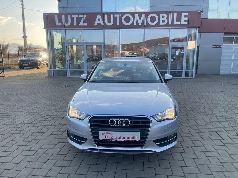 Second-hand Audi A3 Attraction 110 CP (80 kW) 2015 Gri metalizat Berlinǎ