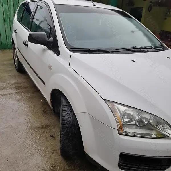 Utilizat 2005 Ford Focus Break | 1.600 EUR (Preț OK) - Imagine 1/4