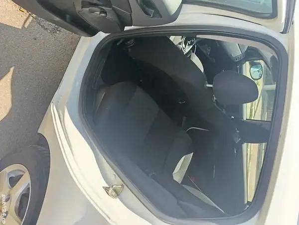 Utilizat 2008 Fiat Bravo Hatchback | 1.800 EUR (Preț OK) - Imagine 1/4