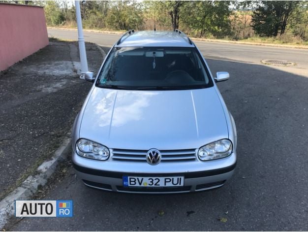 Second-hand VW Golf IV 101 CP (74 kW) 2002 Gri Break