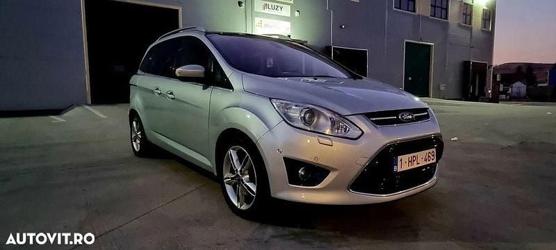 Culoareargint Utilizat 2012 Ford Grand C-Max Titanium Monovolum | 5.500 EUR (Preț OK) - Imagine 1/4