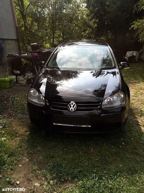 Culoarenegru Utilizat 2008 VW Golf VI Comfortline Hatchback | 2.598 EUR (Super Preț) - Imagine 1/4