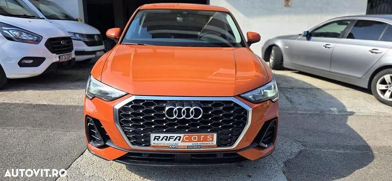 Culoareportocaliu Utilizat 2022 Audi Q3 SUV | 30.850 EUR (Scump) - Imagine 1/4