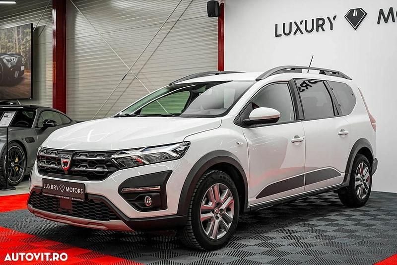 Culoarealb Utilizat 2022 Dacia Jogger Essentiel Monovolum | 13.298 EUR (Preț OK) - Imagine 1/4