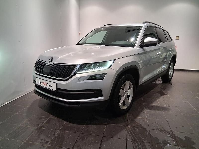 Gri mediu normal Utilizat 2021 Skoda Kodiaq SUV | 29.500 EUR (Preț OK) - Imagine 1/4